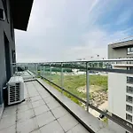 One-bedroom Duplex With Balcony Near Pipera Metro Apartmán