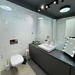 One-bedroom Duplex With Balcony Near Pipera Metro Apartmán Bukurešť