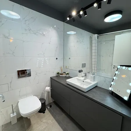 2-level Luxury 1-bedroom Duplex With Balcony Near Promenada Mall Appartement Bucarest