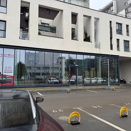 One-bedroom Duplex With Balcony Near Pipera Metro Bukurešť