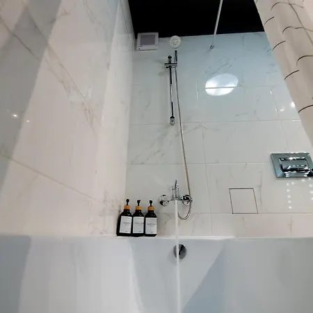 2-level Luxury 1-bedroom Duplex With Balcony Near Promenada Mall Appartement Bucarest