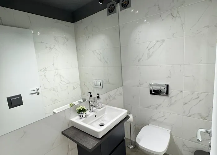 One-Bedroom Duplex With Balcony Near Pipera Metro