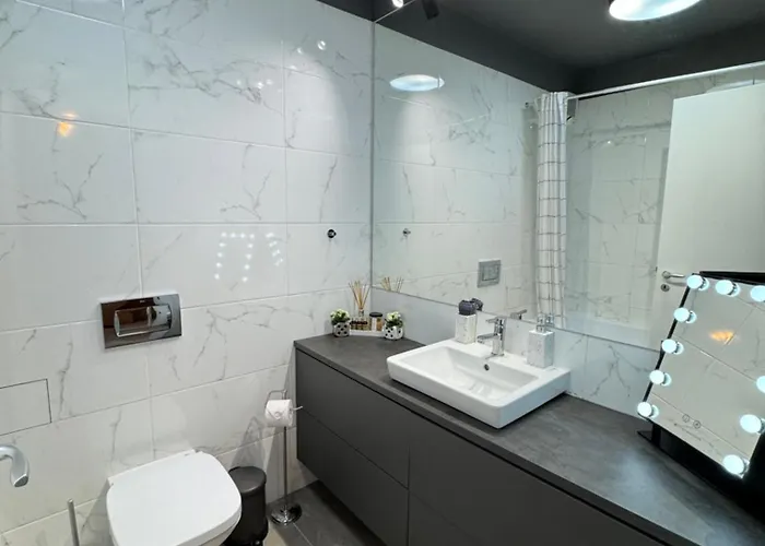 2-level Luxury 1-bedroom Duplex With Balcony Near Promenada Mall Apartman Bukarest