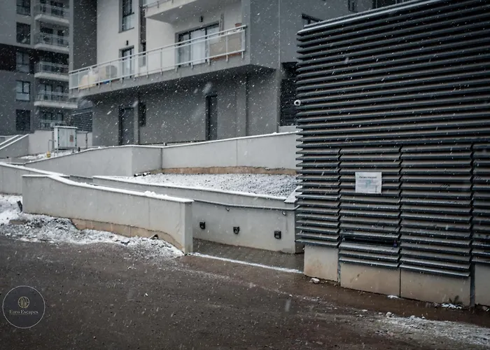 2-level Luxury 1-bedroom Duplex With Balcony Near Promenada Mall * بوخارست