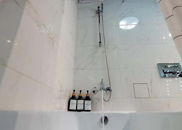 One-Bedroom Duplex With Balcony Near Pipera Metro Apartment Bukarest