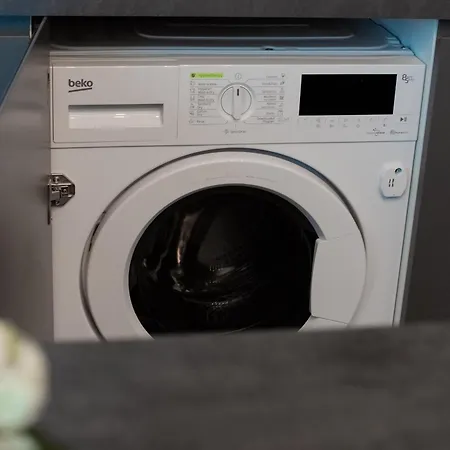 2-level Luxury 1-bedroom Duplex With Balcony Near Promenada Mall Бухарест