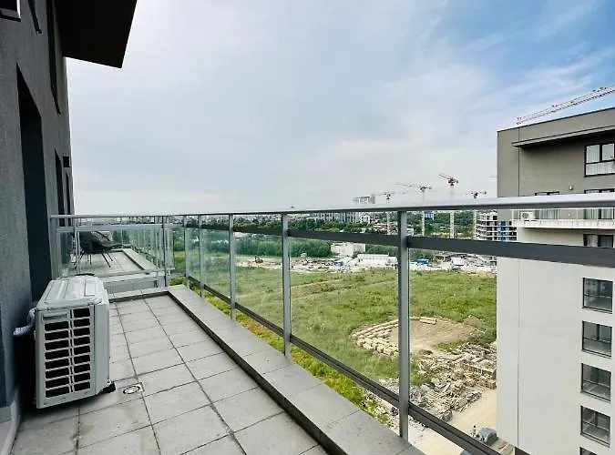 One-Bedroom Duplex With Balcony Near Pipera Metro Apartment