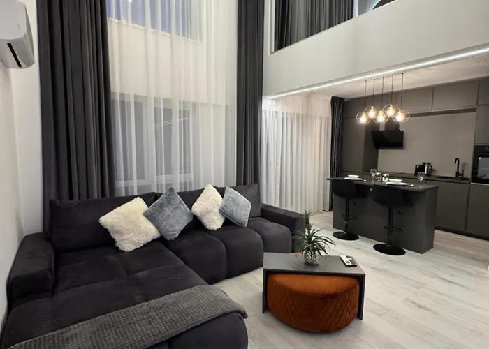 One-Bedroom Duplex With Balcony Near Pipera Metro * Bucarest